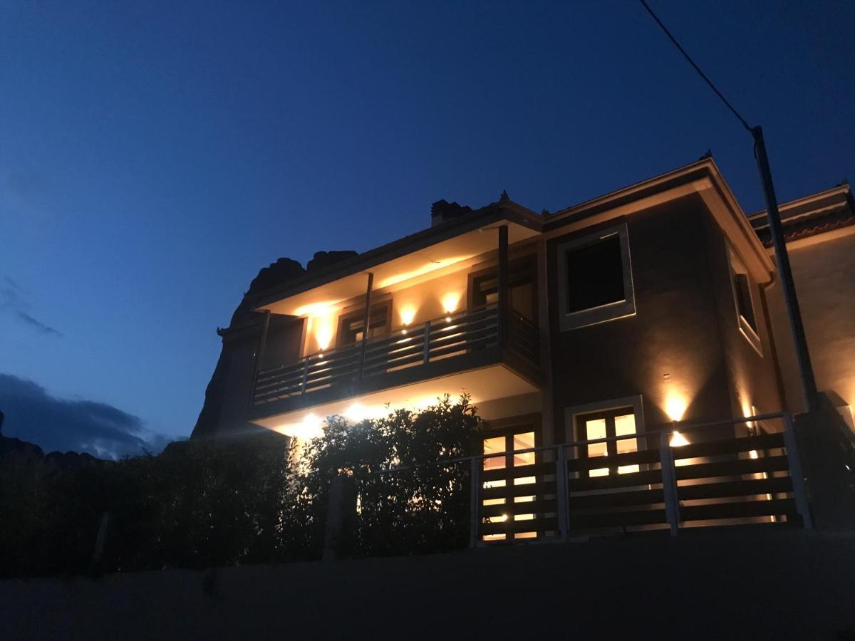 Villa Under Meteora Kalambaka Exterior foto