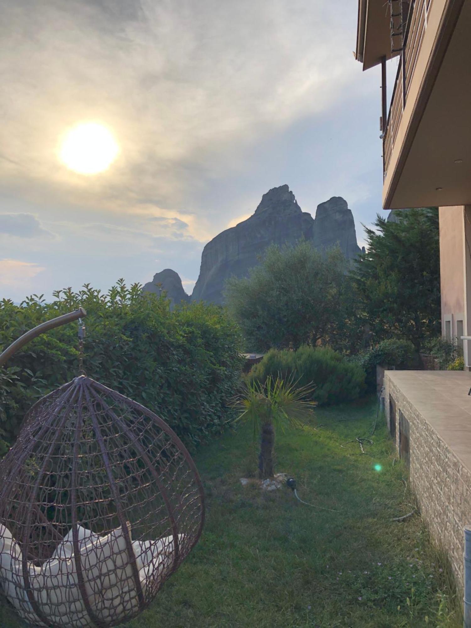 Villa Under Meteora Kalambaka Exterior foto